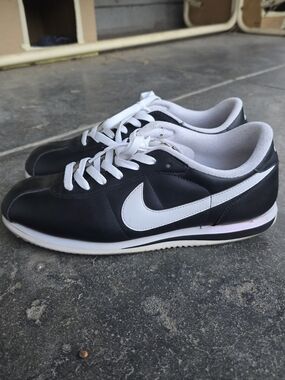Nike Cortez Basic Leather Black White
